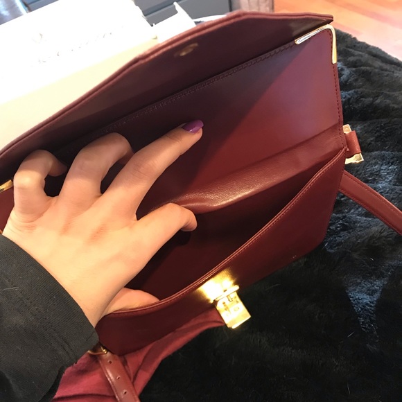 FAST SALE VINTAGE CARTIER BEAUTIFUL BURGUNDY BAG! - Picture 8 of 8